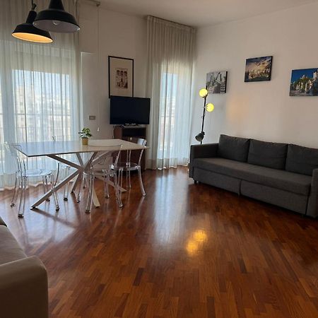 Guest Corso Italia Apartment Bari Exterior photo