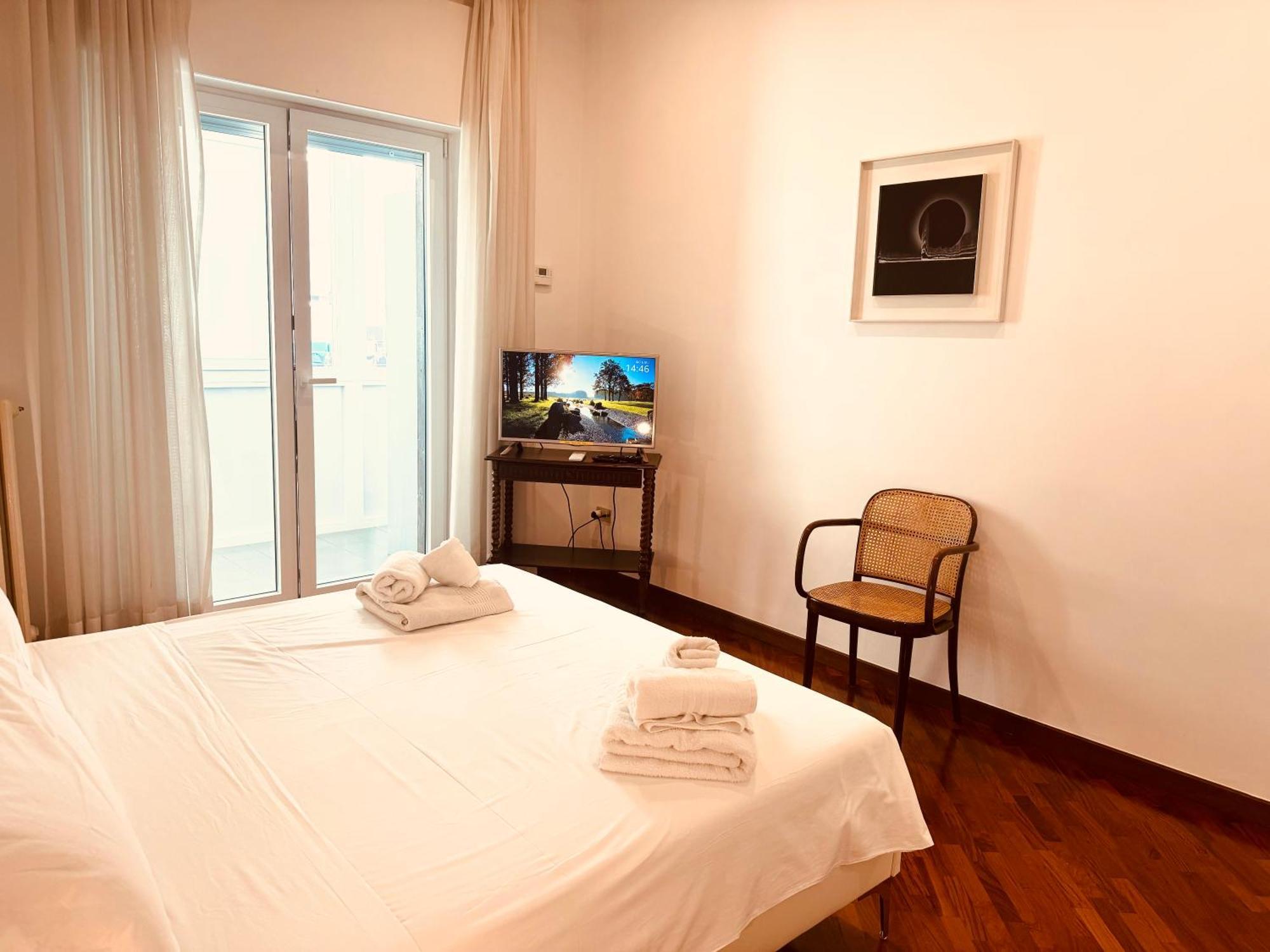 Guest Corso Italia Apartment Bari Exterior photo